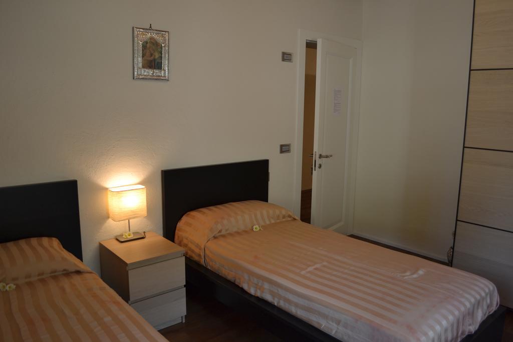 Casale La Rocchetta Bed & Breakfast Lonigo Exterior photo