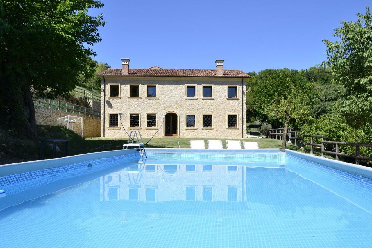 Casale La Rocchetta Bed & Breakfast Lonigo Exterior photo